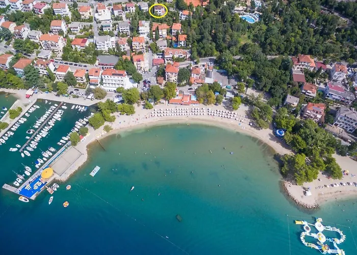 Apartamento Jasminka 150m From The Sandy Crikvenica