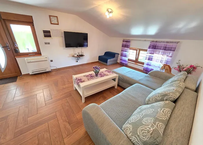 Jasminka 150m From The Sandy Apartman *