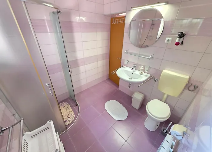 Jasminka 150m From The Sandy Apartman Crikvenica